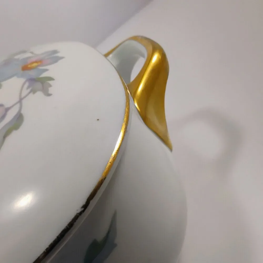 Vintage Japan Covered Vegetable Dish – Floral Pastel & Gold Trim – 8